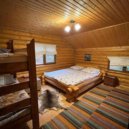 Хостел Farmstead Lisova Mizhhirya  Экстерьер фото