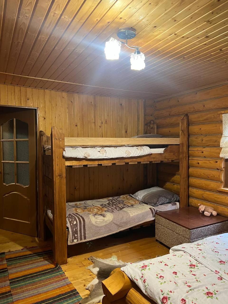 Хостел Farmstead Lisova Mizhhirya  Экстерьер фото