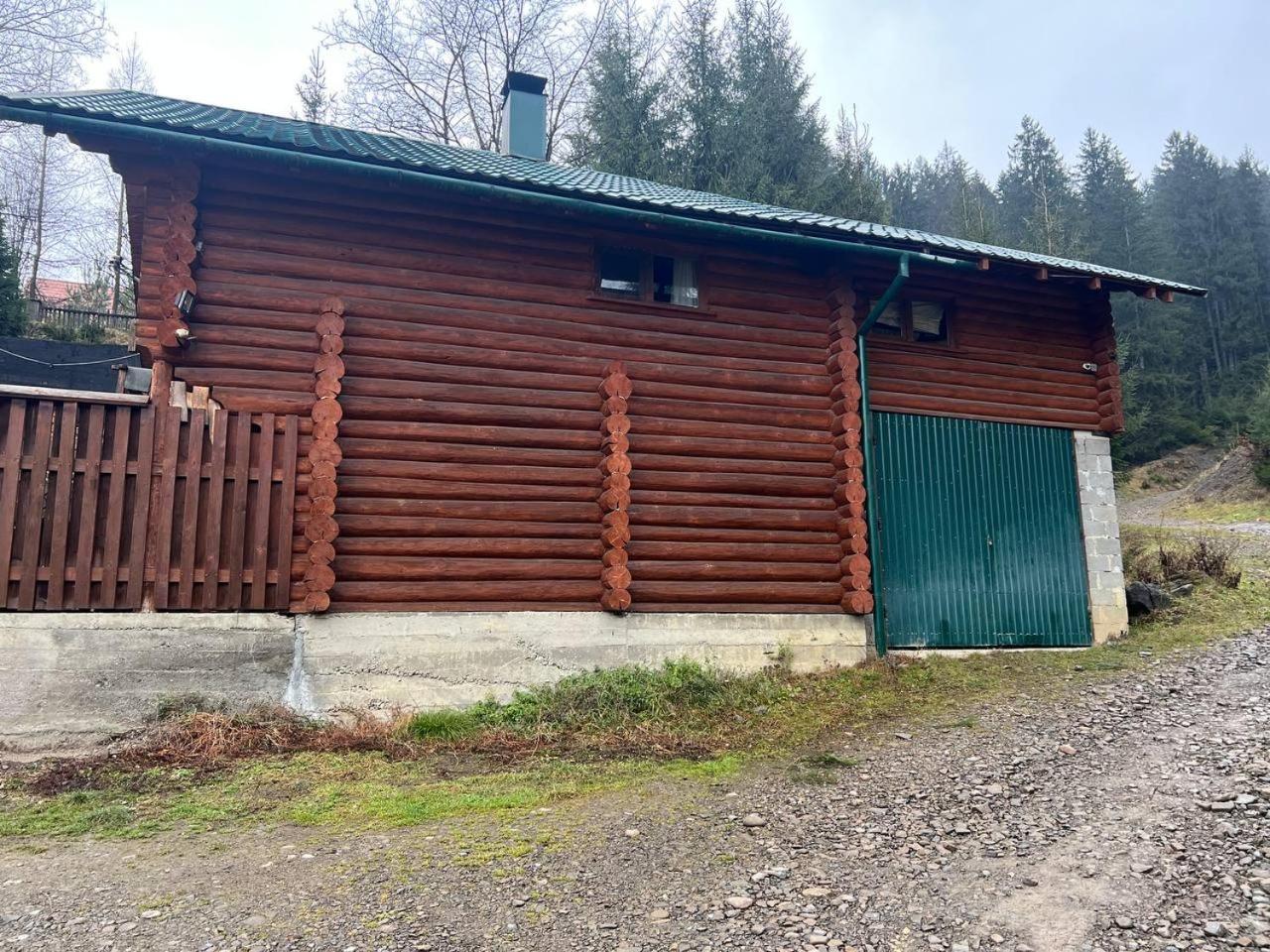 Хостел Farmstead Lisova Mizhhirya  Экстерьер фото